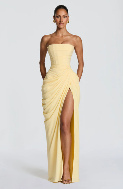Cyra Maxi Vestido Elegante
